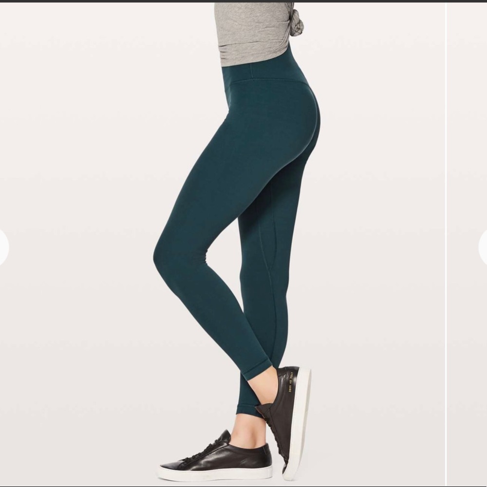 Lululemon Align 28” Submarine Size 8